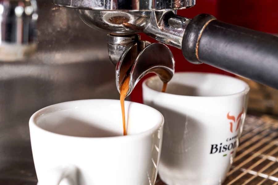 Koffie schenken bij De Coffice